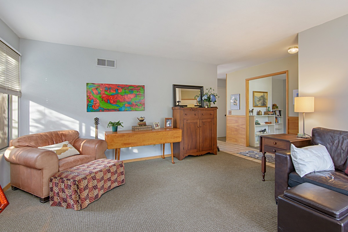 1708 Old Mill Road Encinitas, CA 92024 - Photo 10 of 25