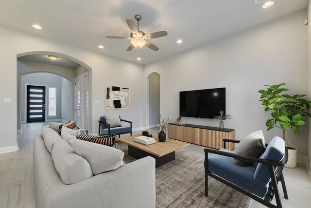 $3,000 | 3750 East Palm Valley Boulevard, Unit 29, Round Rock, TX 78665