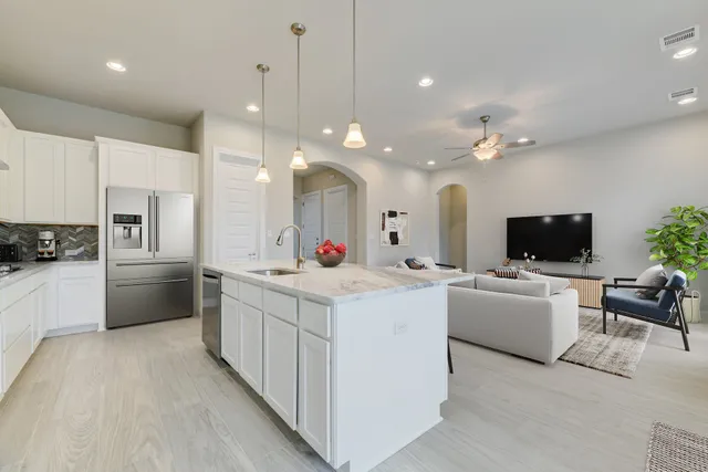 $2,900 | 3750 East Palm Valley Boulevard, Unit 29, Round Rock, TX 78665