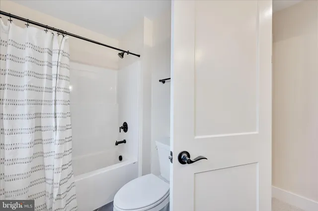 $879,900 | 3151 Creighton Drive, Manheim, PA 17545