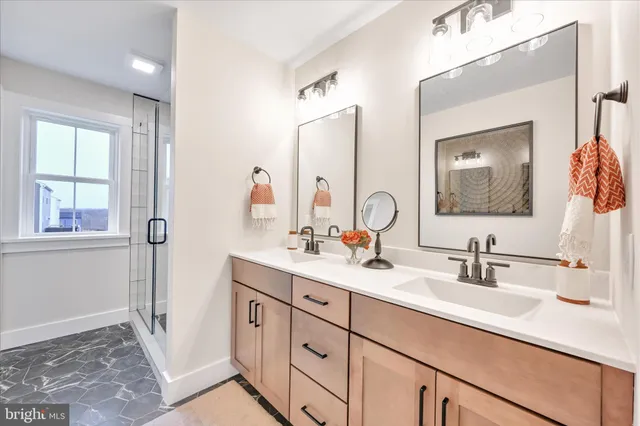 $879,900 | 3151 Creighton Drive, Manheim, PA 17545