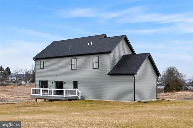 a house that has a lot of windows in it