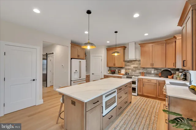 $879,900 | 3151 Creighton Drive, Manheim, PA 17545