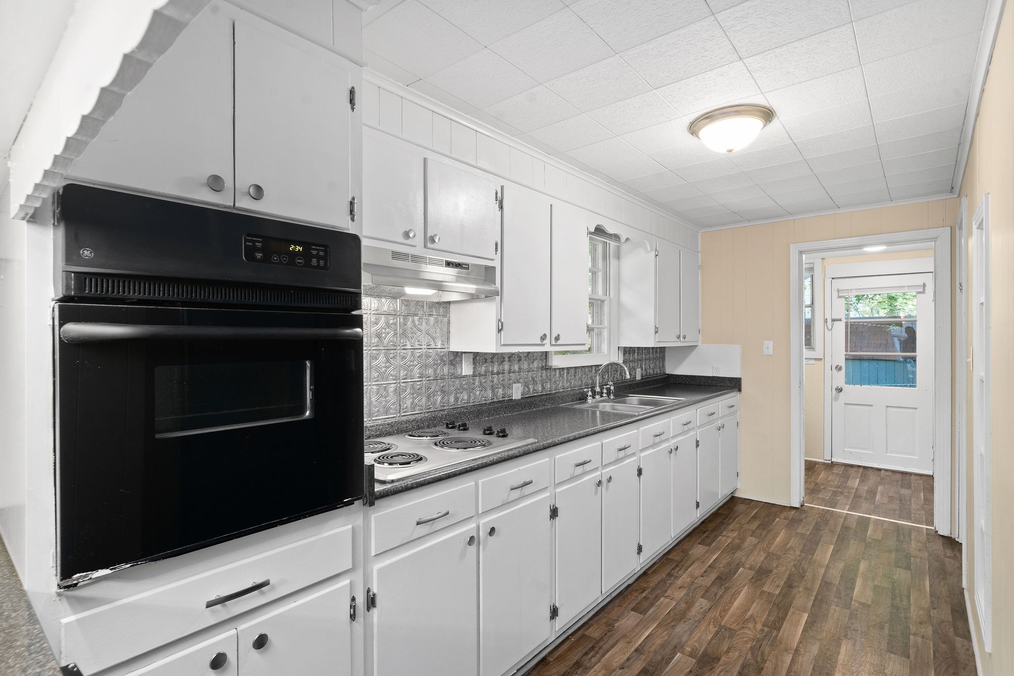 340 Edmondson Ferry Road Clarksville, TN 37040 - Photo 17 of 25 Gallery Image 17