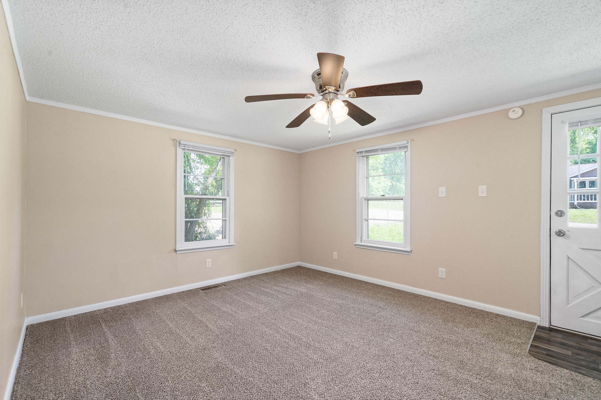 340 Edmondson Ferry Road Clarksville, TN 37040 - Photo 21 of 25 Gallery Image 21