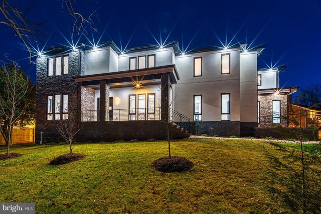 $2,450,000 | 1635 1st Place, McLean, VA 22101