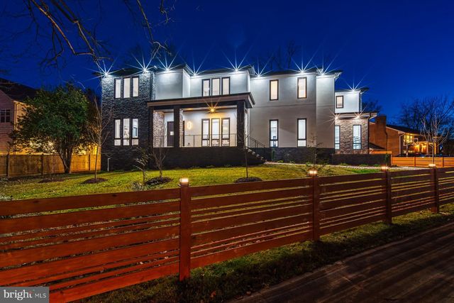 $2,450,000 | 1635 1st Place, McLean, VA 22101