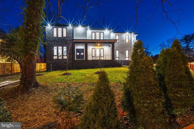 $2,450,000 | 1635 1st Place, McLean, VA 22101