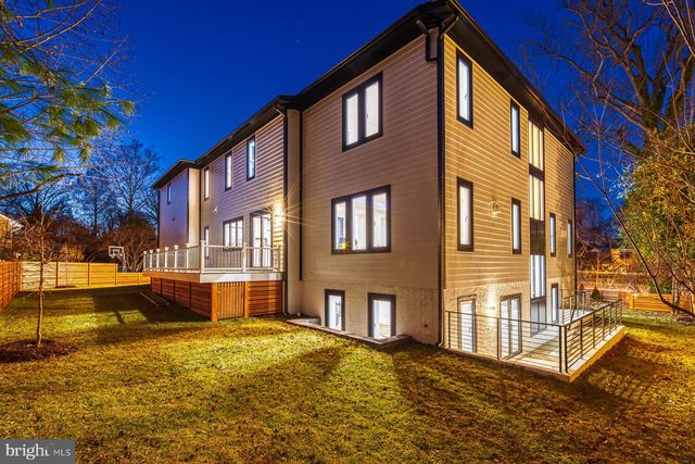 $2,450,000 | 1635 1st Place, McLean, VA 22101