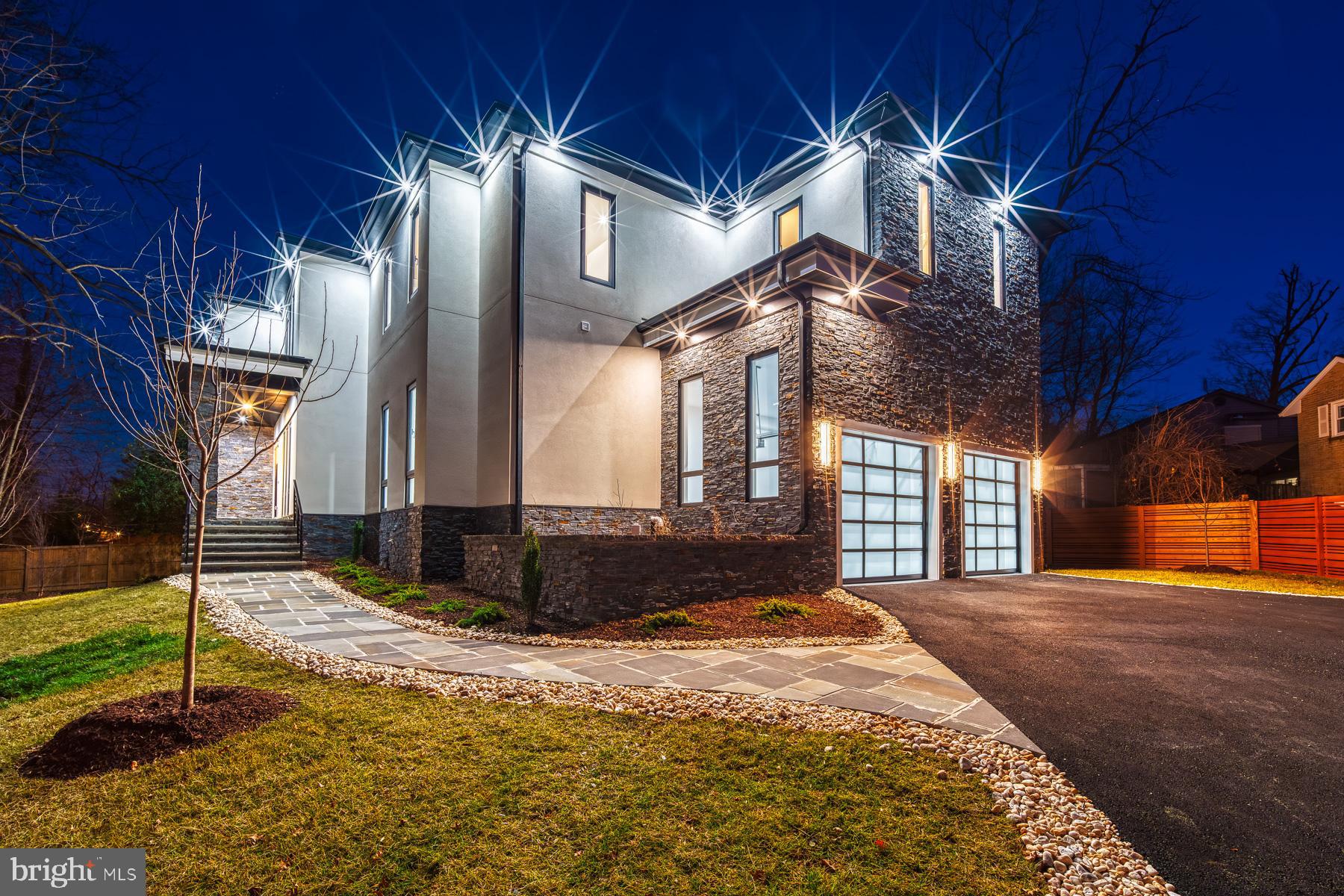 1635 1st Place McLean, VA 22101 - Photo 2 of 22