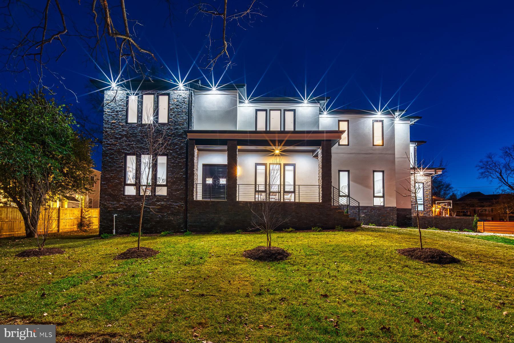 1635 1st Place McLean, VA 22101 - Photo 3 of 22