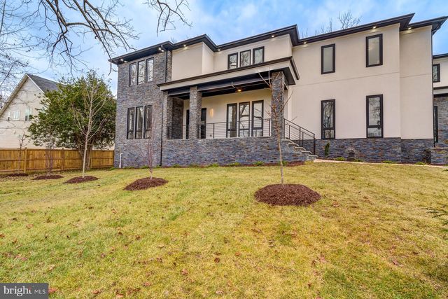 $2,450,000 | 1635 1st Place, McLean, VA 22101