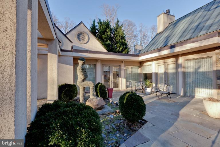 3101 Rolling Road Chevy Chase, MD 20815 - Photo 14 of 18 Exterior (General)