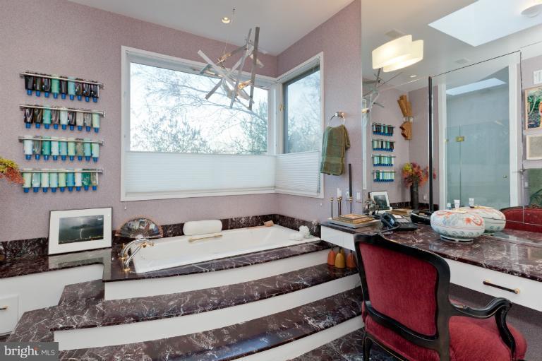 3101 Rolling Road Chevy Chase, MD 20815 - Photo 16 of 18 Bath (Master)