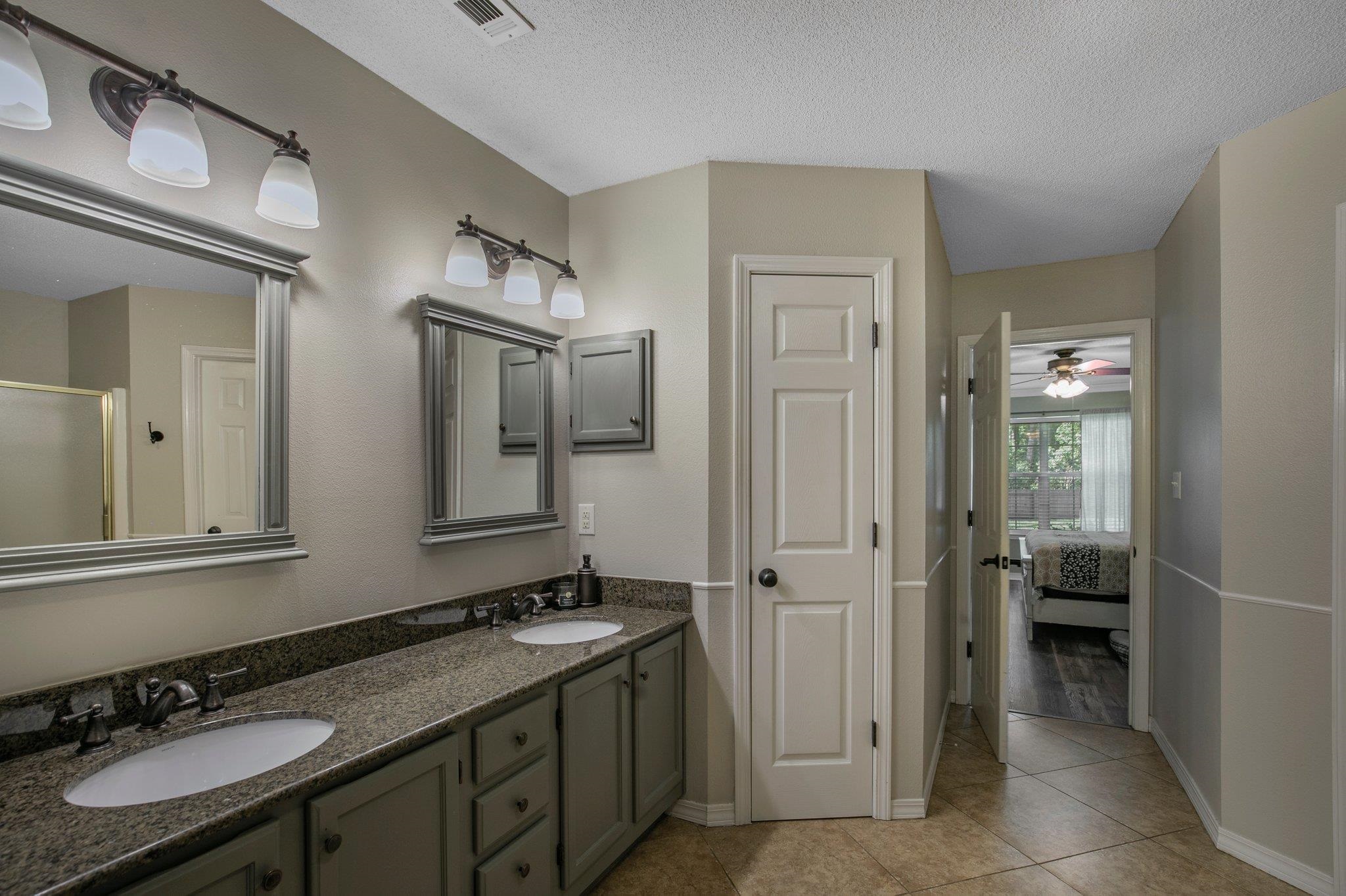 26575 Dean Court South Daphne, AL 36526 - Photo 19 of 41