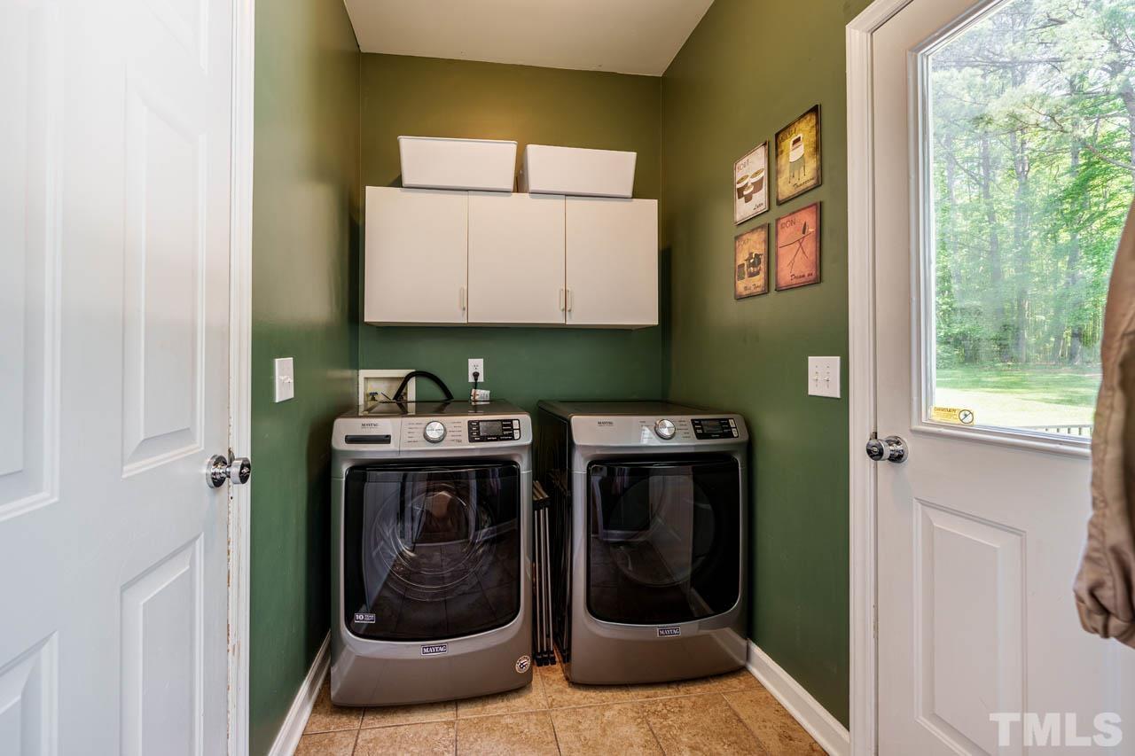 325 Morris Road Pittsboro, NC 27312 - Photo 13 of 39 a utility room with dryer and washer