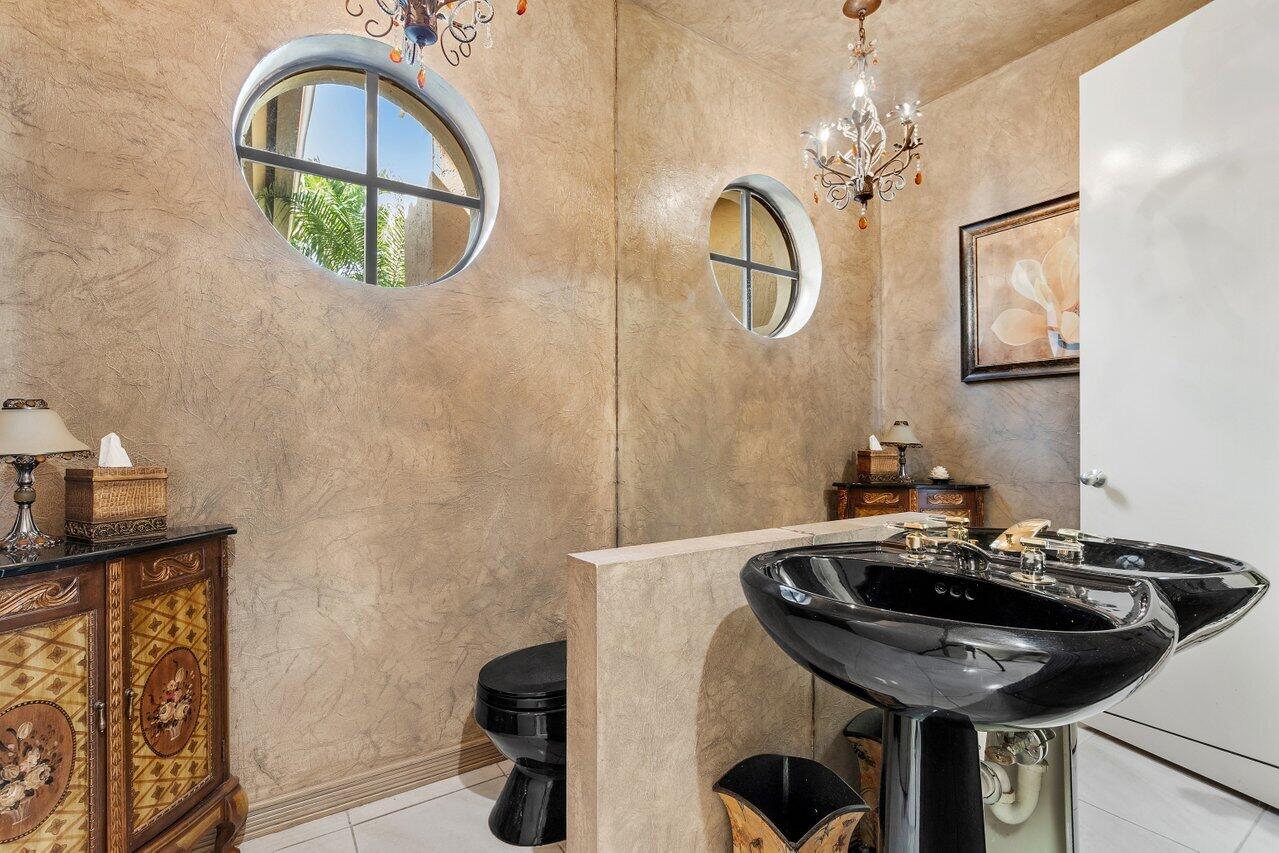 5143 Suffolk Drive Boca Raton, FL 33496 - Photo 30 of 46 Powder Bathroom