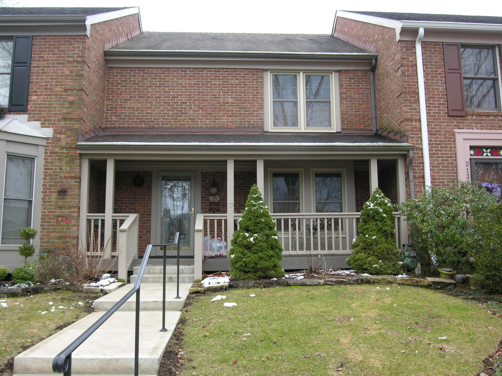 2129 Sandston Road Upper Arlington, OH 43220 - Photo 1 of 25