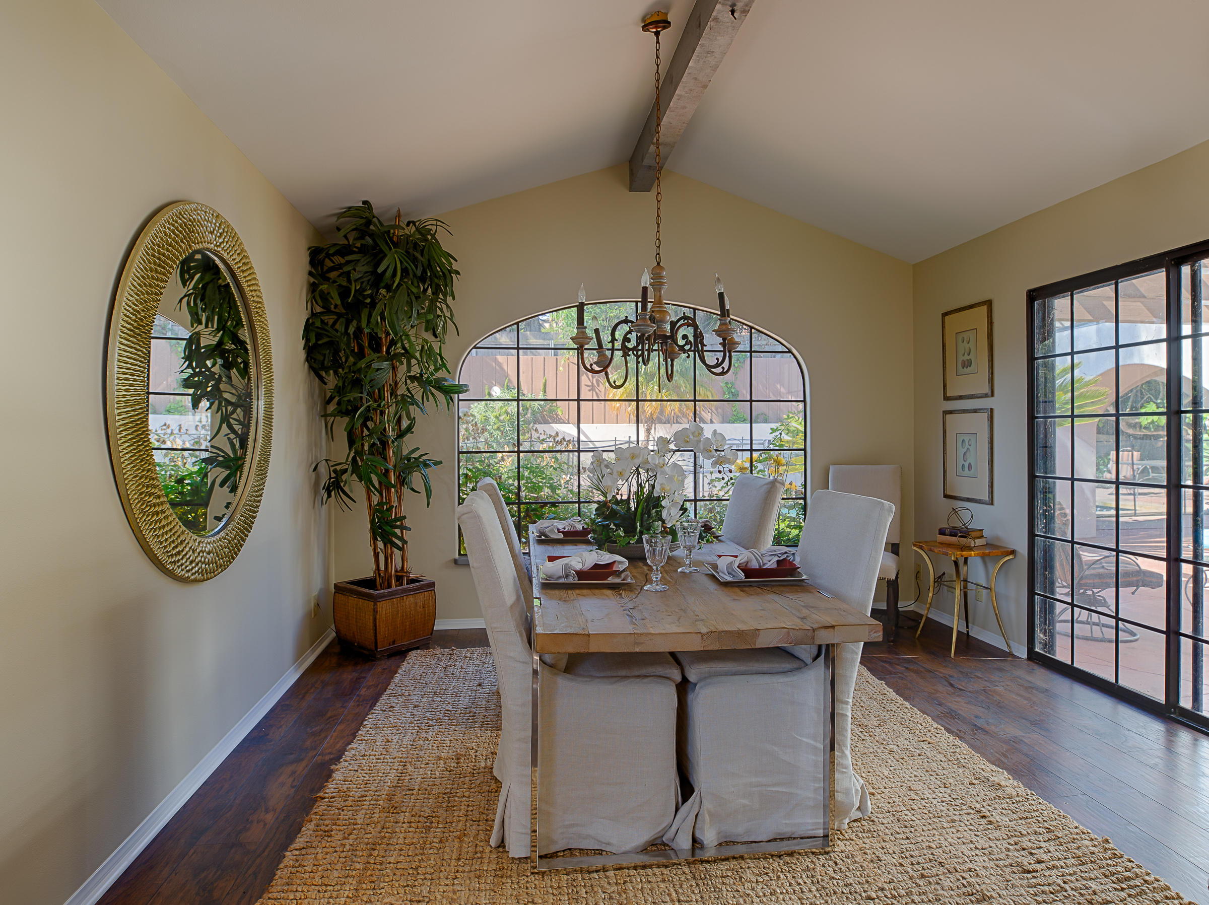 1275 Mountain View Road Santa Barbara, CA 93109 - Photo 6 of 27 Dining