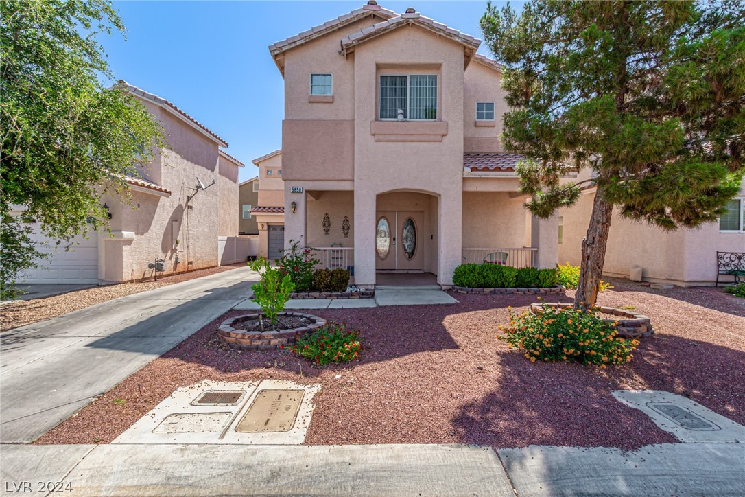 5850 Crumbling Ridge Street Henderson, NV 89011 - Photo 2 of 33