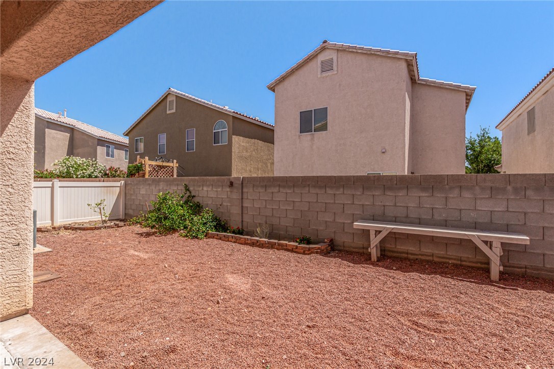 5850 Crumbling Ridge Street Henderson, NV 89011 - Photo 33 of 33