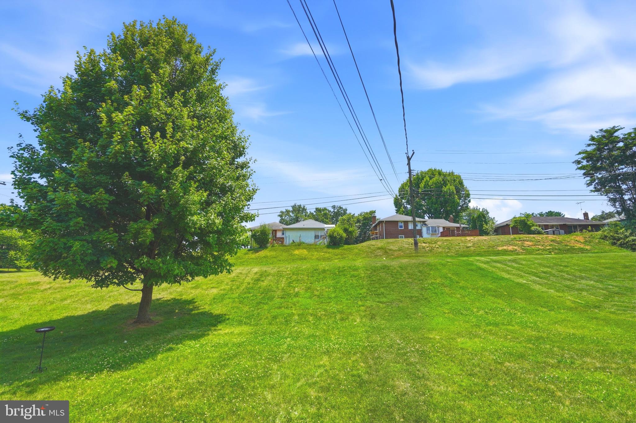 2303 Farringdon Road Baltimore, MD 21209 - Photo 35 of 36 Relax and Enjoy the Serene View