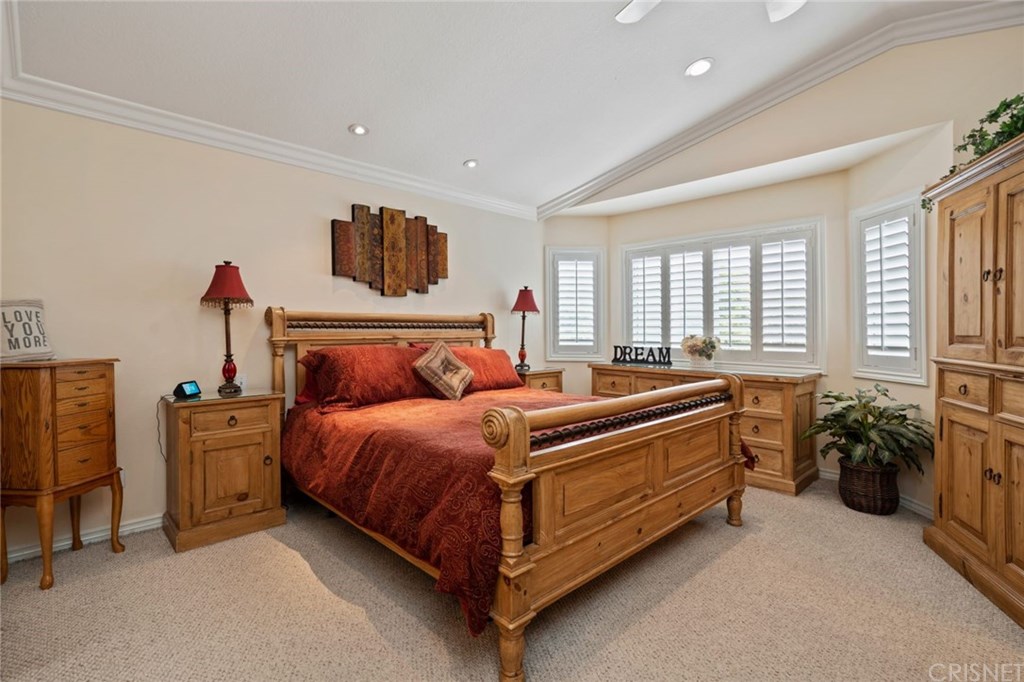 7278 Woodvale Court West Hills, CA 91307 - Photo 15 of 35