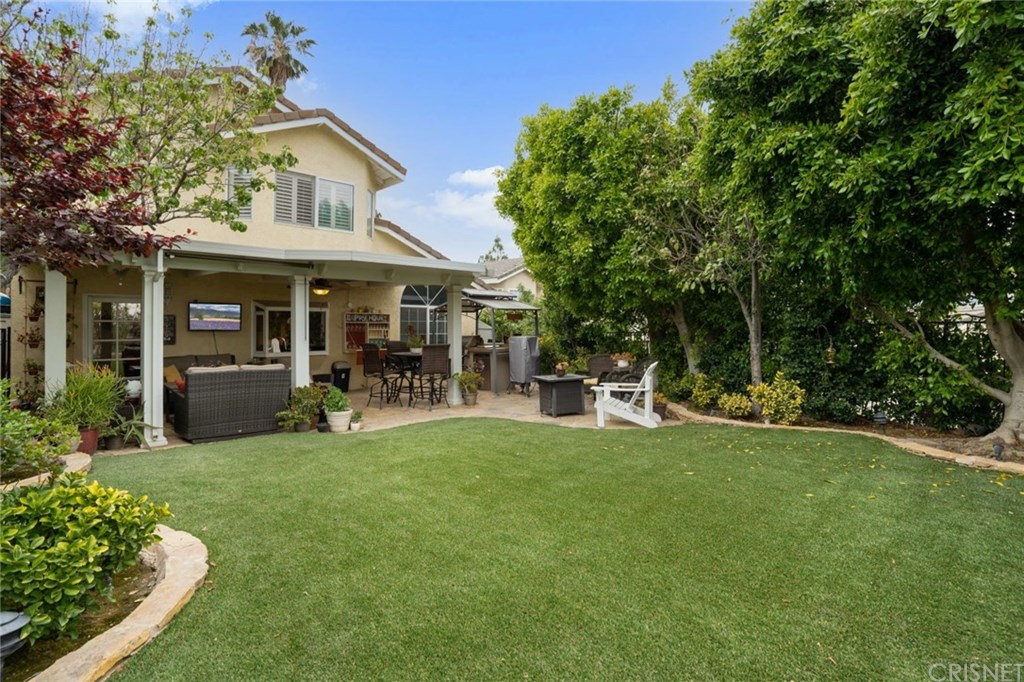 7278 Woodvale Court West Hills, CA 91307 - Photo 26 of 35