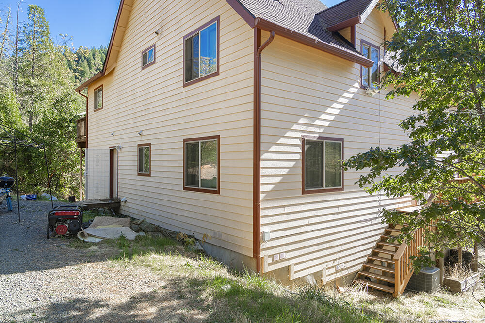 950 Bear Creek Road Selma, OR 97538 - Photo 21 of 36 IMG_5110