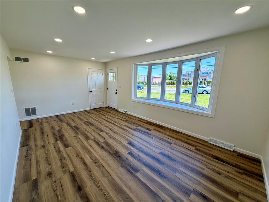 3508 Nazareth Road Easton, PA 18045 - Photo 11 of 25 Large light and bright living room and a multi-pane bay window, and soft recessed lighting.
