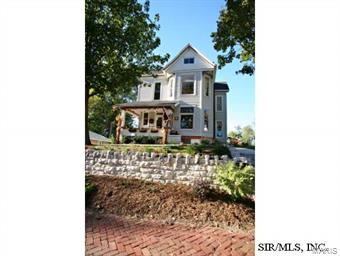 412 Bluff Street Alton, IL 62002 - Photo 1 of 1 Gallery Image 1