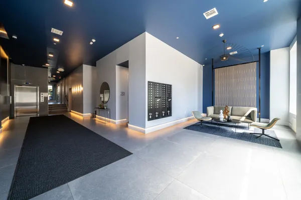 $3,195 | 338 Newark Avenue, Unit 306, Jersey City, NJ 07302