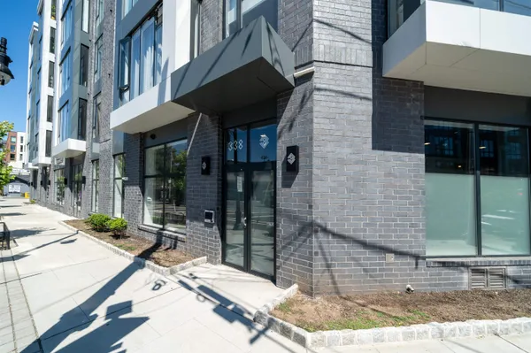 $3,195 | 338 Newark Avenue, Unit 306, Jersey City, NJ 07302