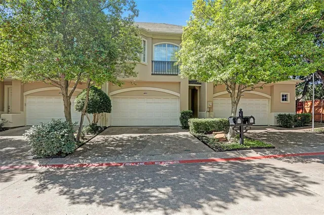 $430,000 | 4092 Oberlin Way, Addison, TX 75001