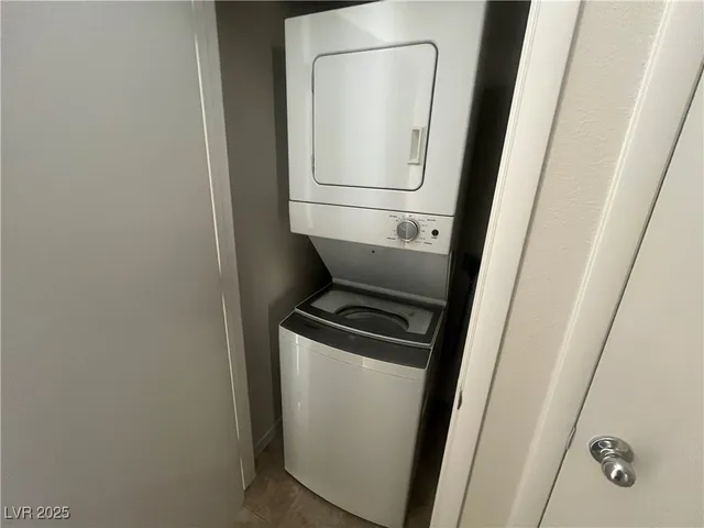 $1,560 | 4598 Townwall Street, Las Vegas, NV 89115