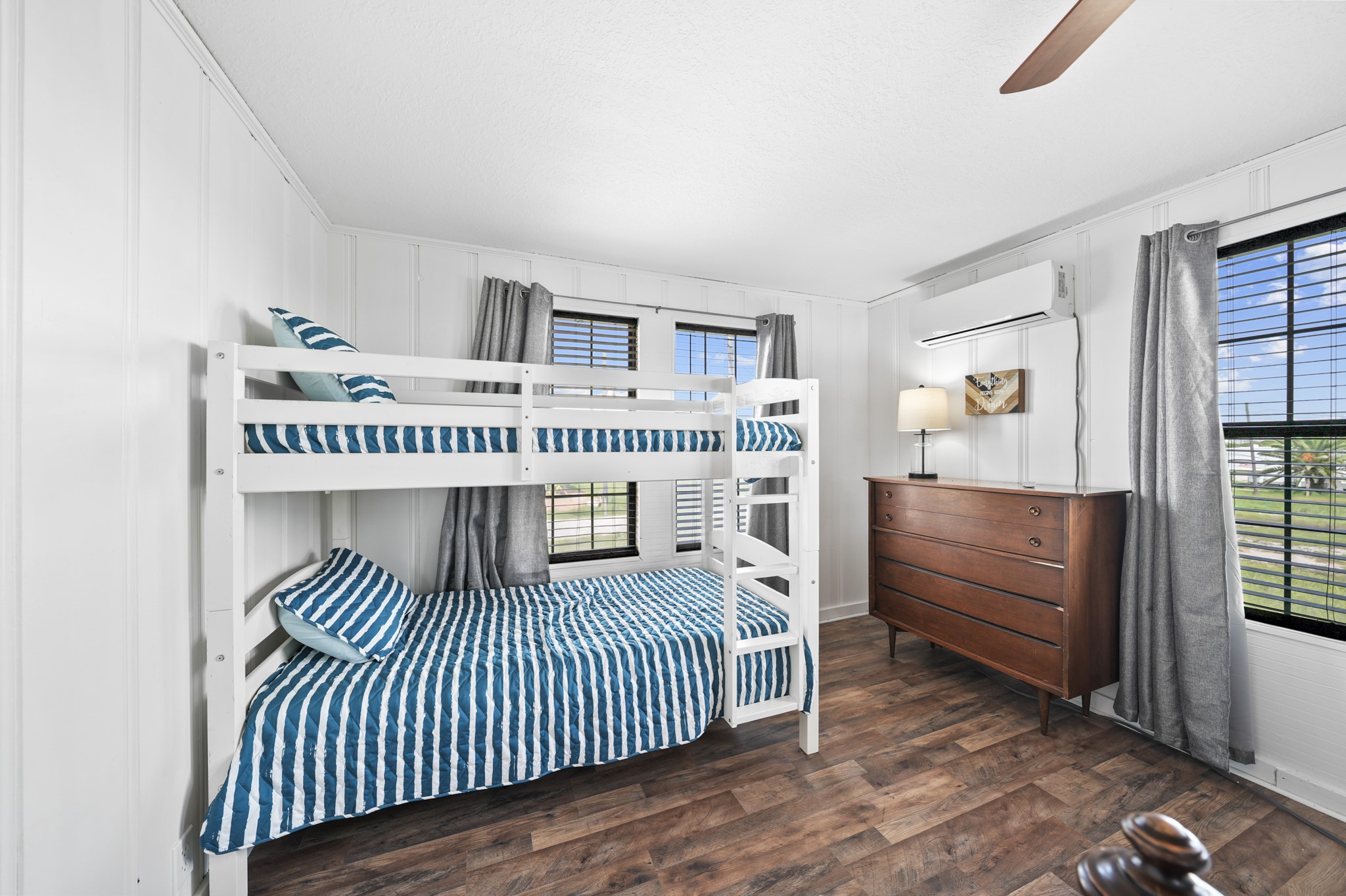 714 Caisson Street Surfside Beach, TX 77541 - Photo 23 of 33