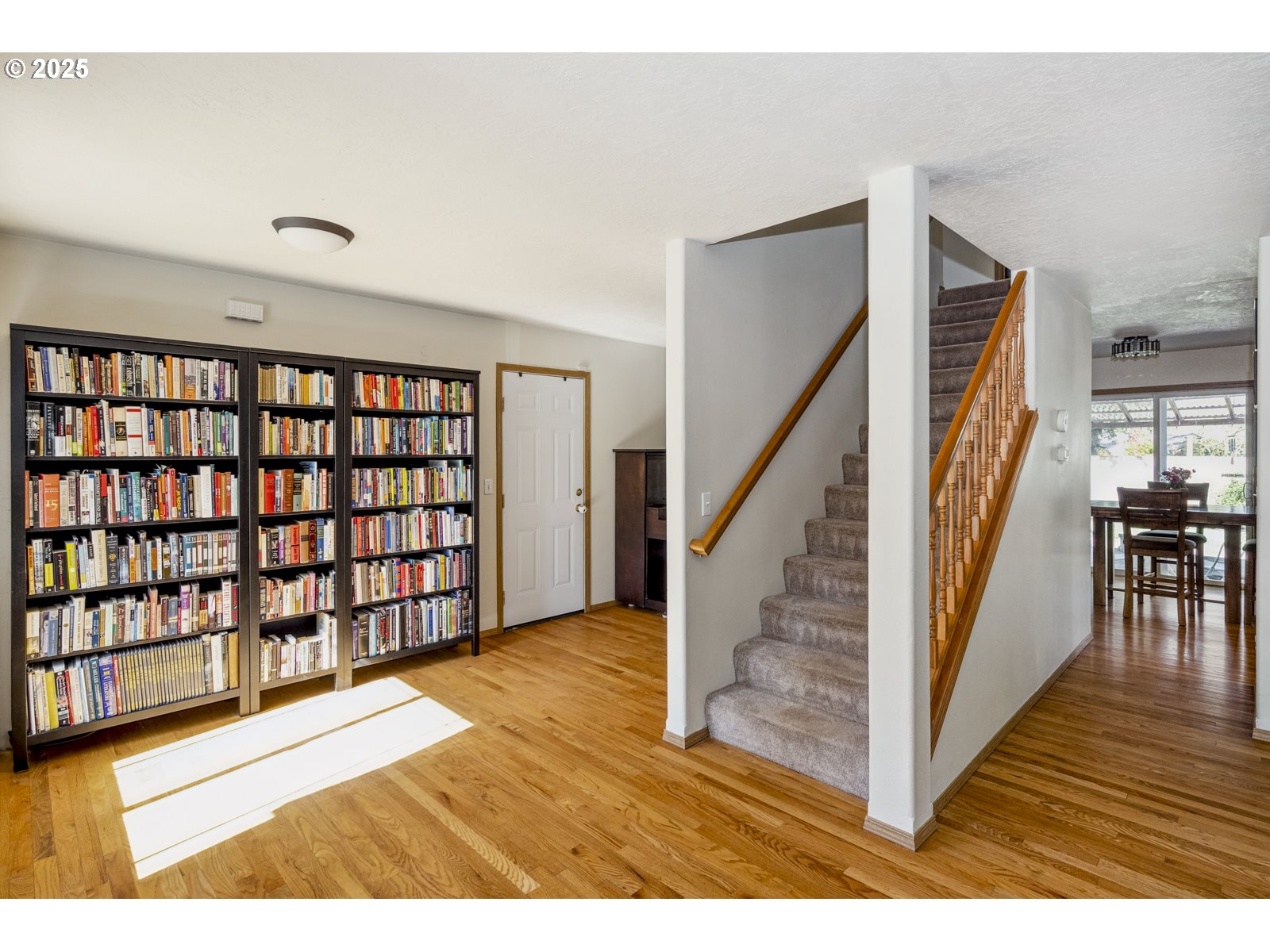 1211 Northeast Lenore Street Portland, OR 97211 - Photo 17 of 34 Gallery Image 17