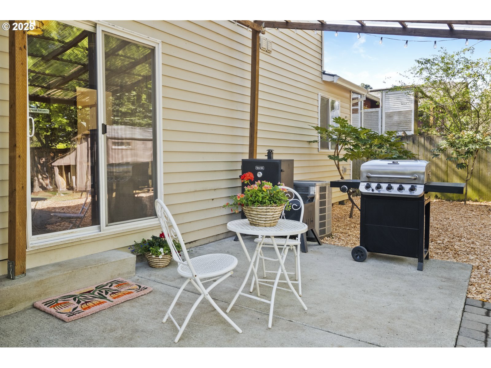 1211 Northeast Lenore Street Portland, OR 97211 - Photo 30 of 34 Gallery Image 30