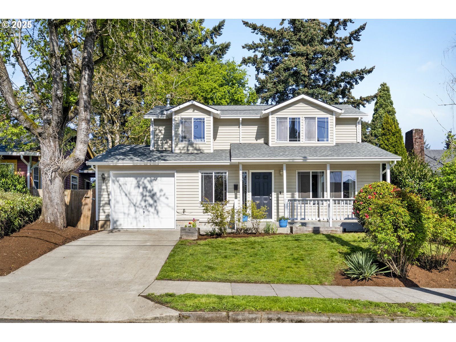 1211 Northeast Lenore Street Portland, OR 97211 - Photo 34 of 34 Gallery Image 34