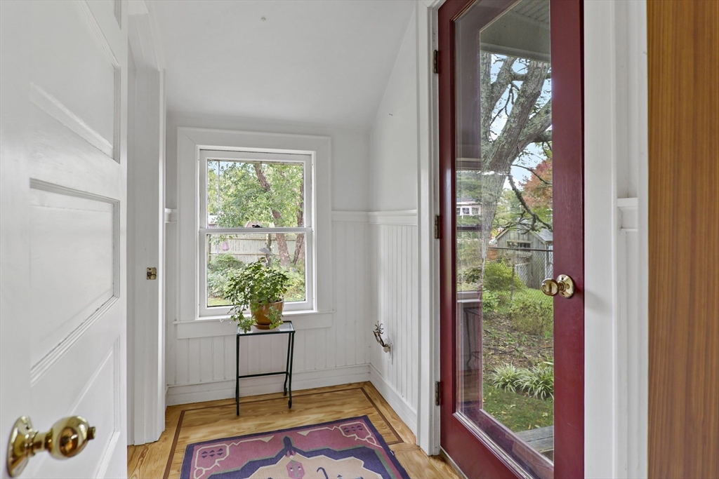 34 Washington Bourne, MA 02532 - Photo 14 of 34 a view of an entryway