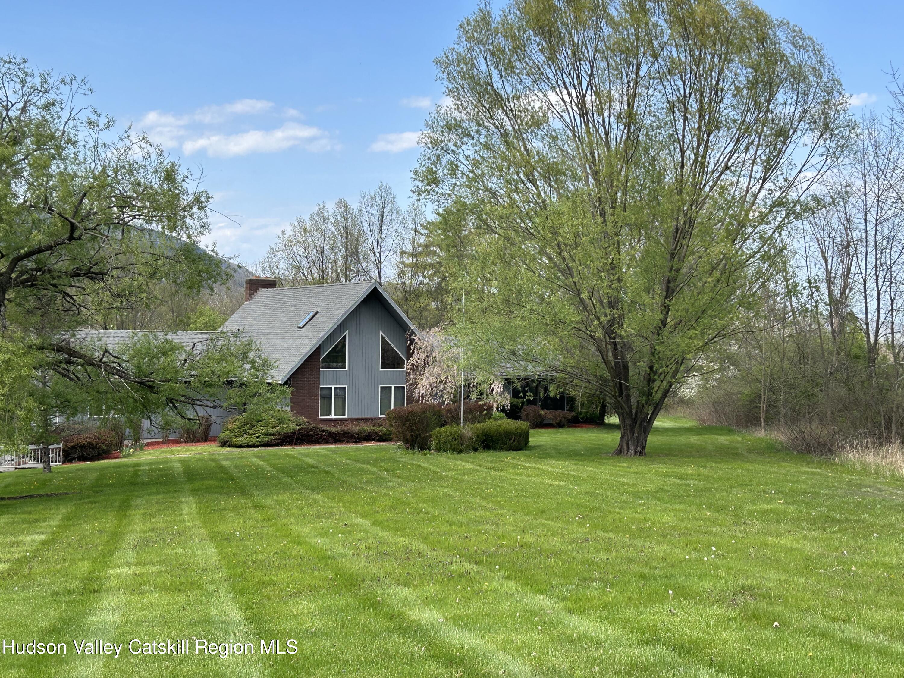 40 Tillson Lake Road Wallkill, NY 12589 - Photo 3 of 42 a view of a house with a big yard
