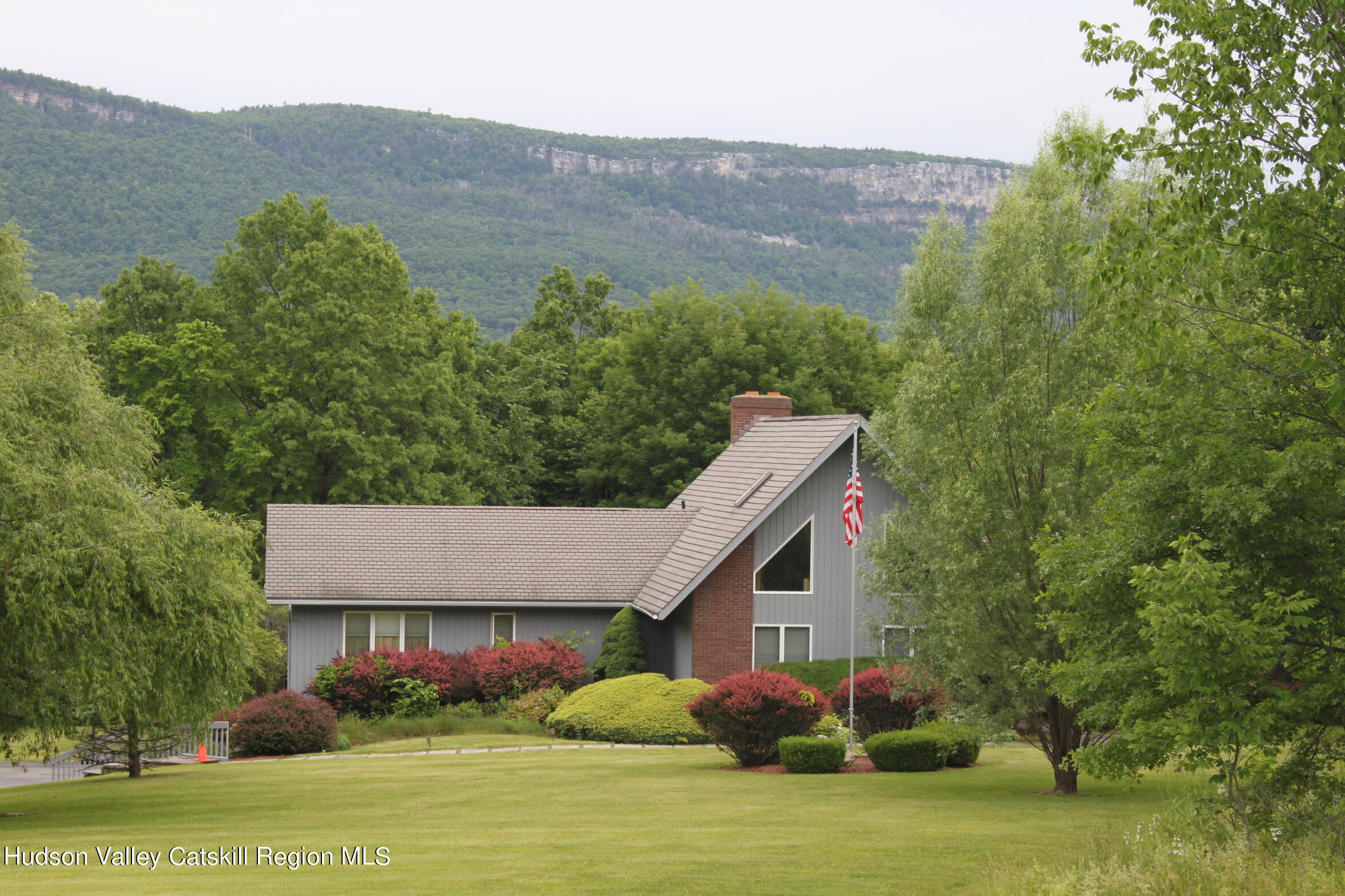 40 Tillson Lake Road Wallkill, NY 12589 - Photo 38 of 42 a view of house with garden space and street view