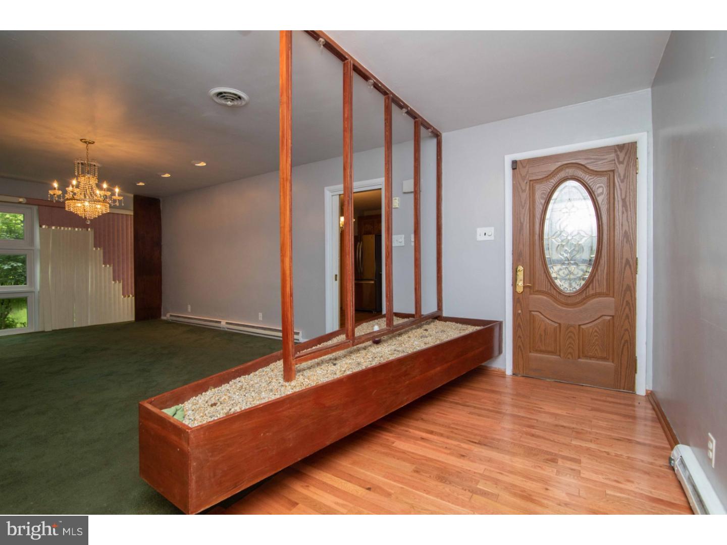 1412 Mellon Road Wyncote, PA 19095 - Photo 3 of 25 Gallery Image 3