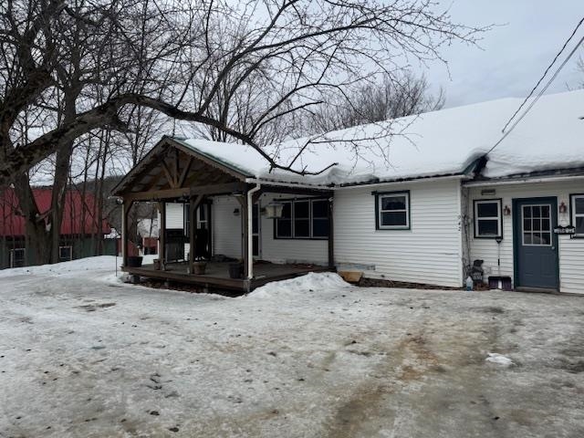 942 Main Street Albany, VT 05820 - Photo 4 of 33