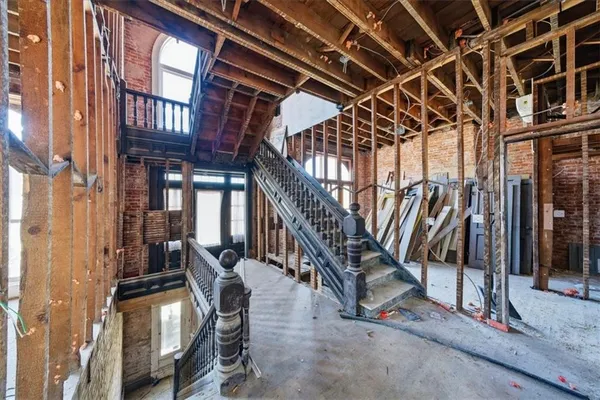 $569,000 | 115 South 13th Street, St. Joseph, MO 64501