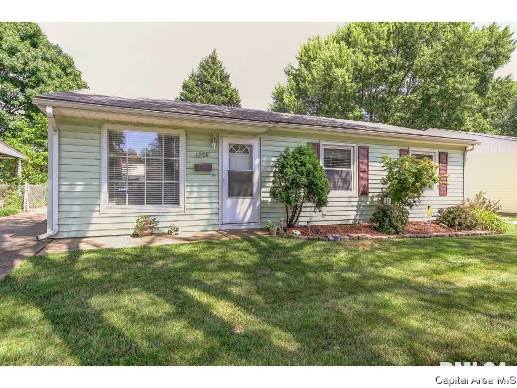 1908 Fairmont Drive Springfield, IL 62702 - Photo 32 of 32