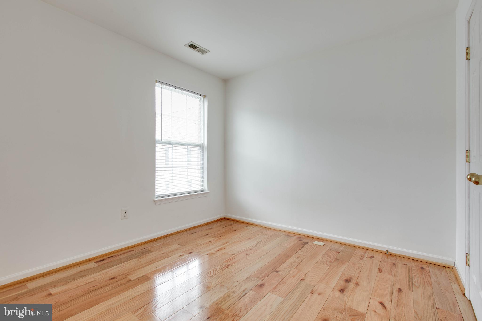 7111 Silverleaf Oak Road, Unit 163 Elkridge, MD 21075 - Photo 26 of 34 Gallery Image 26