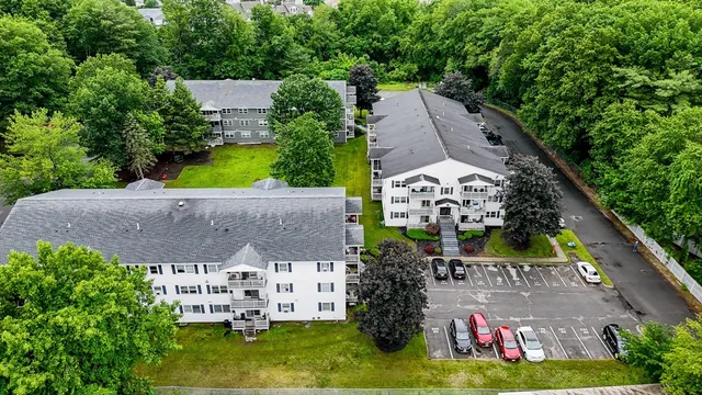 $250,000 | 10 Abbey Road, Unit 108, Leominster, MA 01453