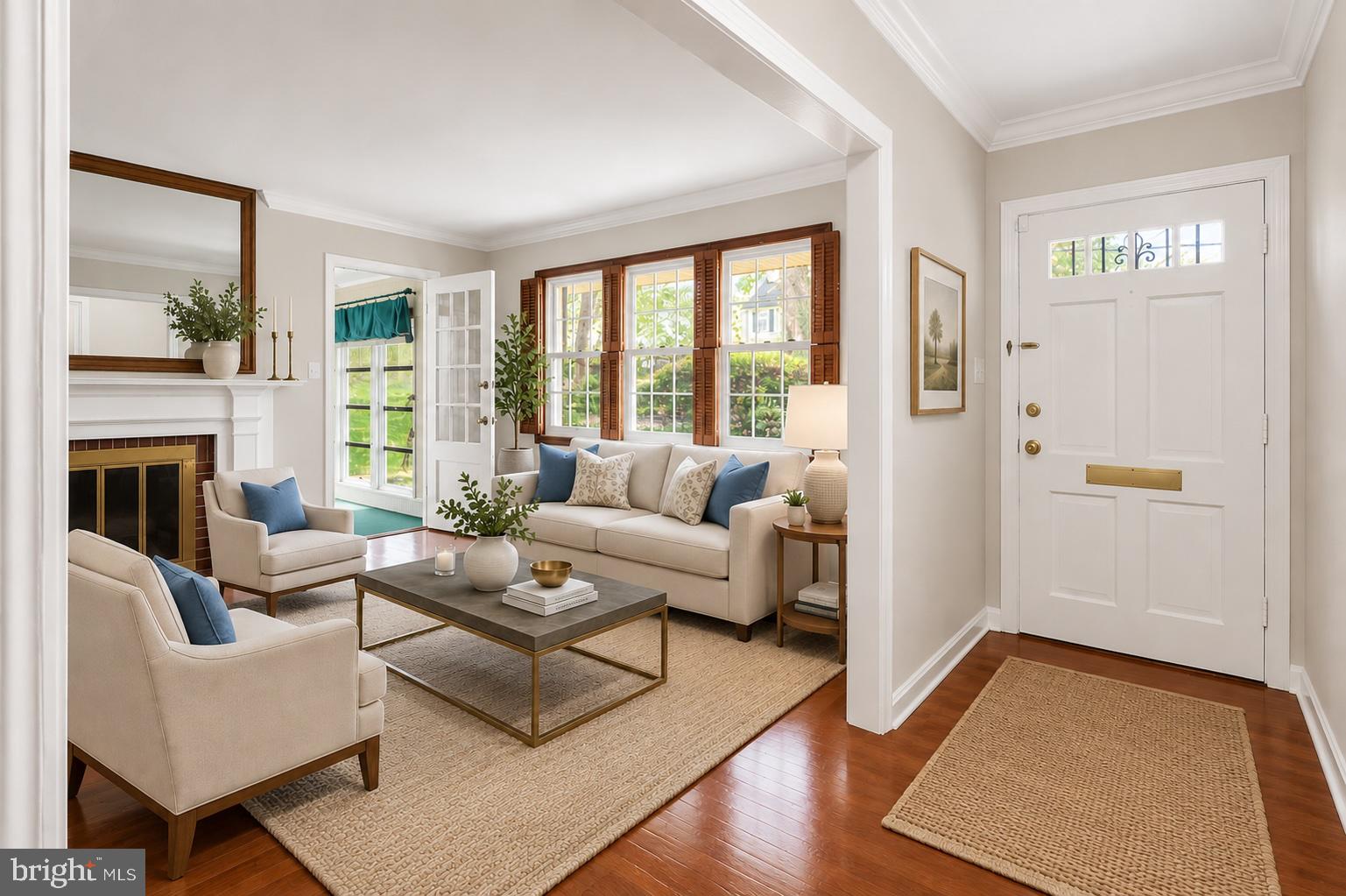 9807 Merwood Lane Silver Spring, MD 20901 - Photo 4 of 43 Living room entry (virtual staging)