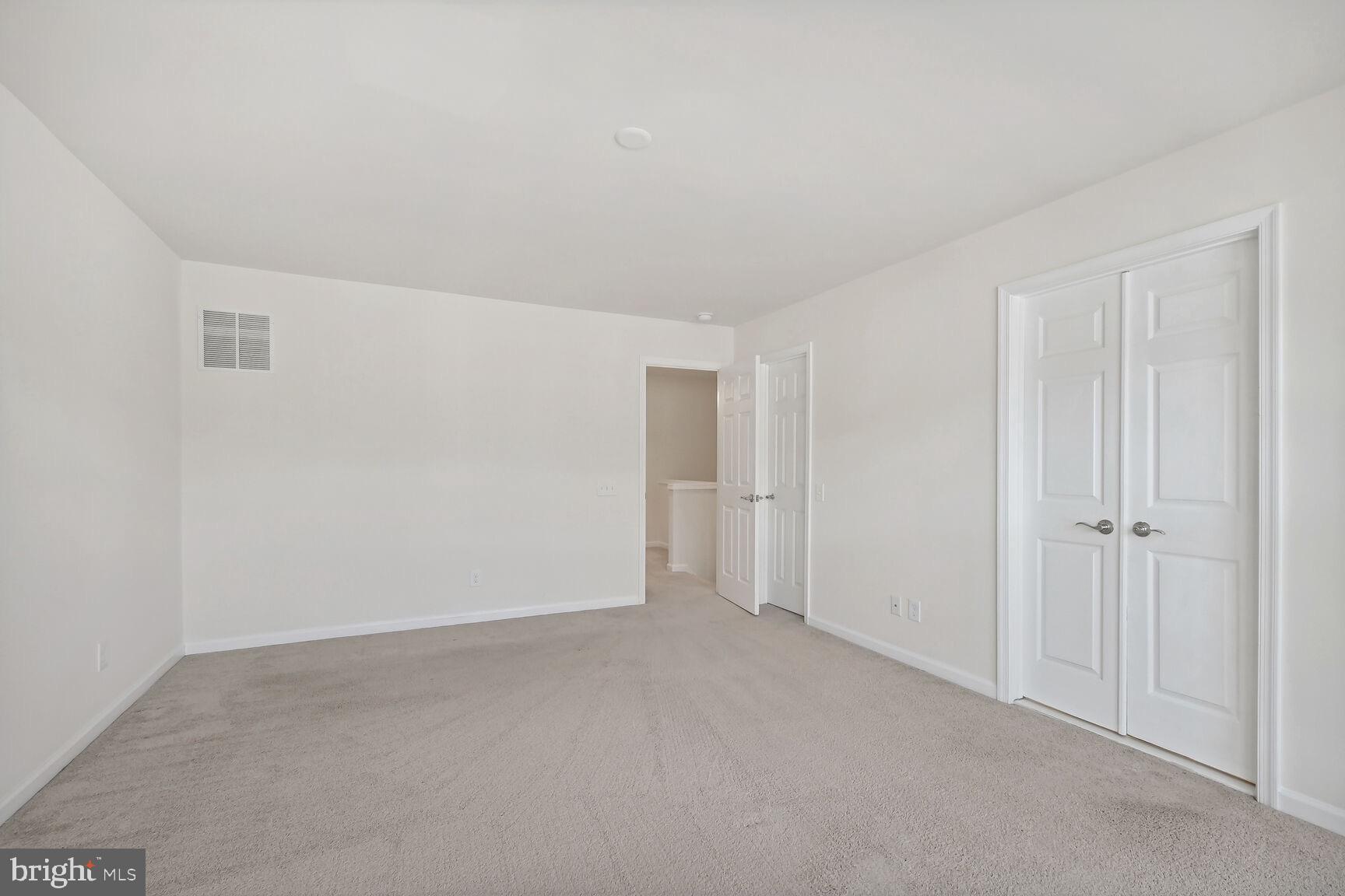 42708 Redpath Terrace Ashburn, VA 20147 - Photo 13 of 27 Primary bedroom